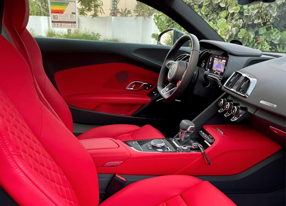 Noir Audi R8 Coupé V10 2021
